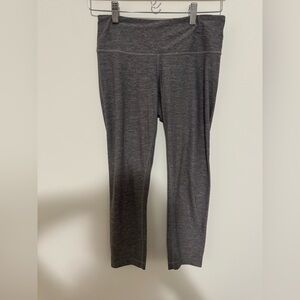 Lululemon cropped grey leggings